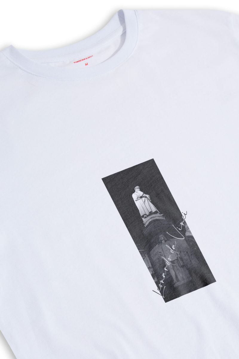 White Soft Fabric Leonardo Davinci Design Short Sleeve Tee