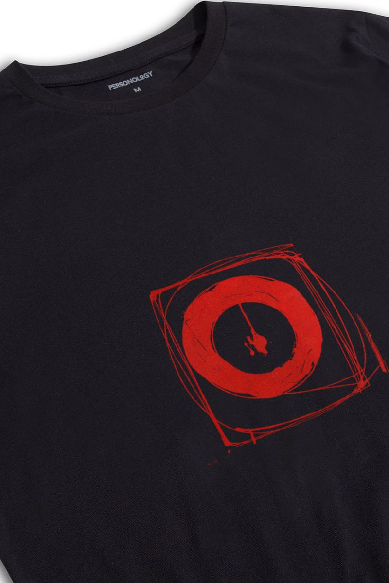 Black Soft Fabric Abstract Design Short Sleeve Tee