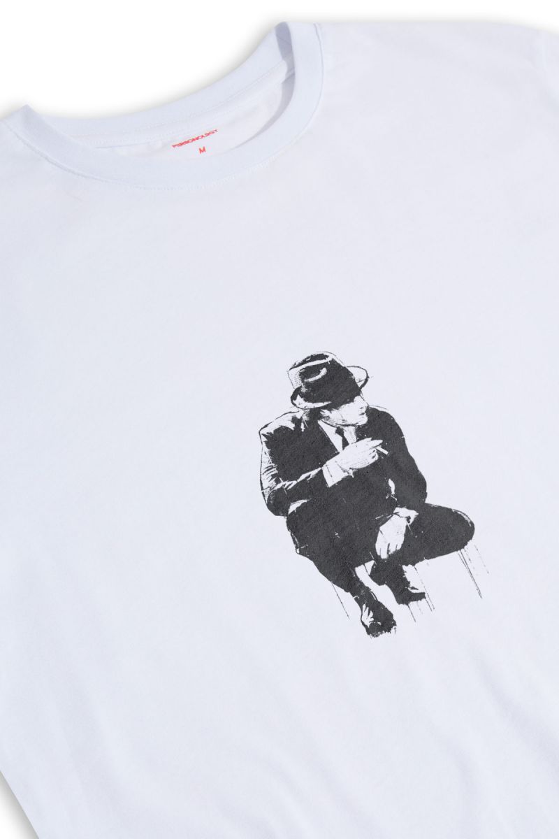 White Soft Fabric Abstract Design Short Sleeve Tee