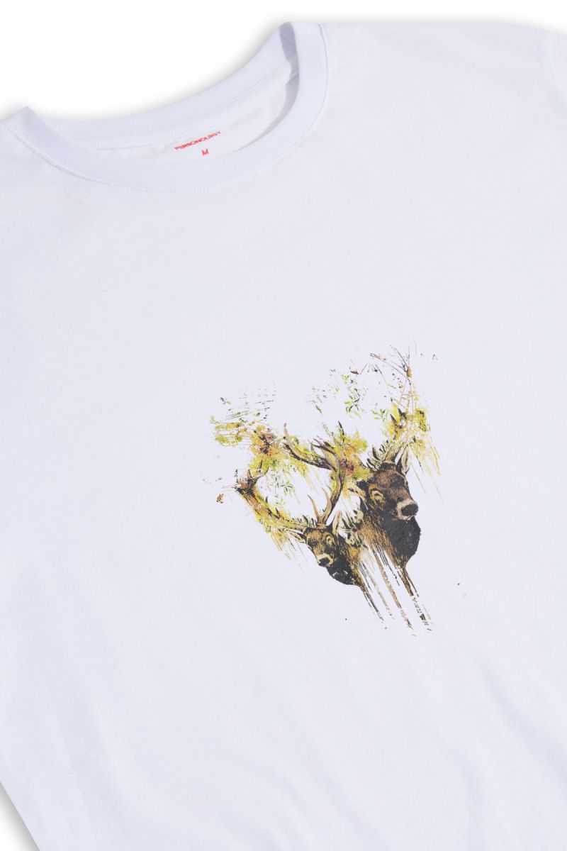 White Soft Fabric Moose Design Short Sleeve Tee