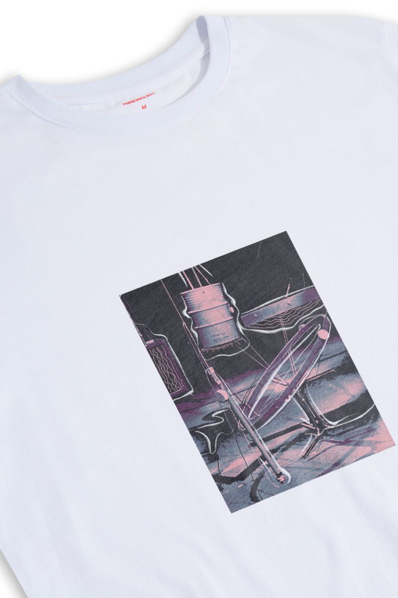White Soft Fabric Space Box Design Short Sleeve Tee