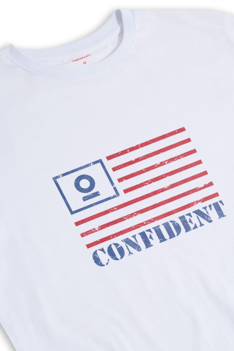 White Soft Fabric Confident Design Short Sleeve Tee