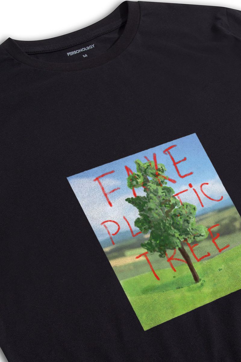 Black Soft Fabric Plastic Tree Design Short Sleeve Tee