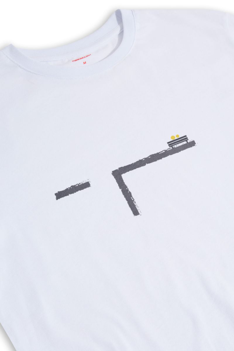 White Soft Fabric Gleam Design Short Sleeve Tee