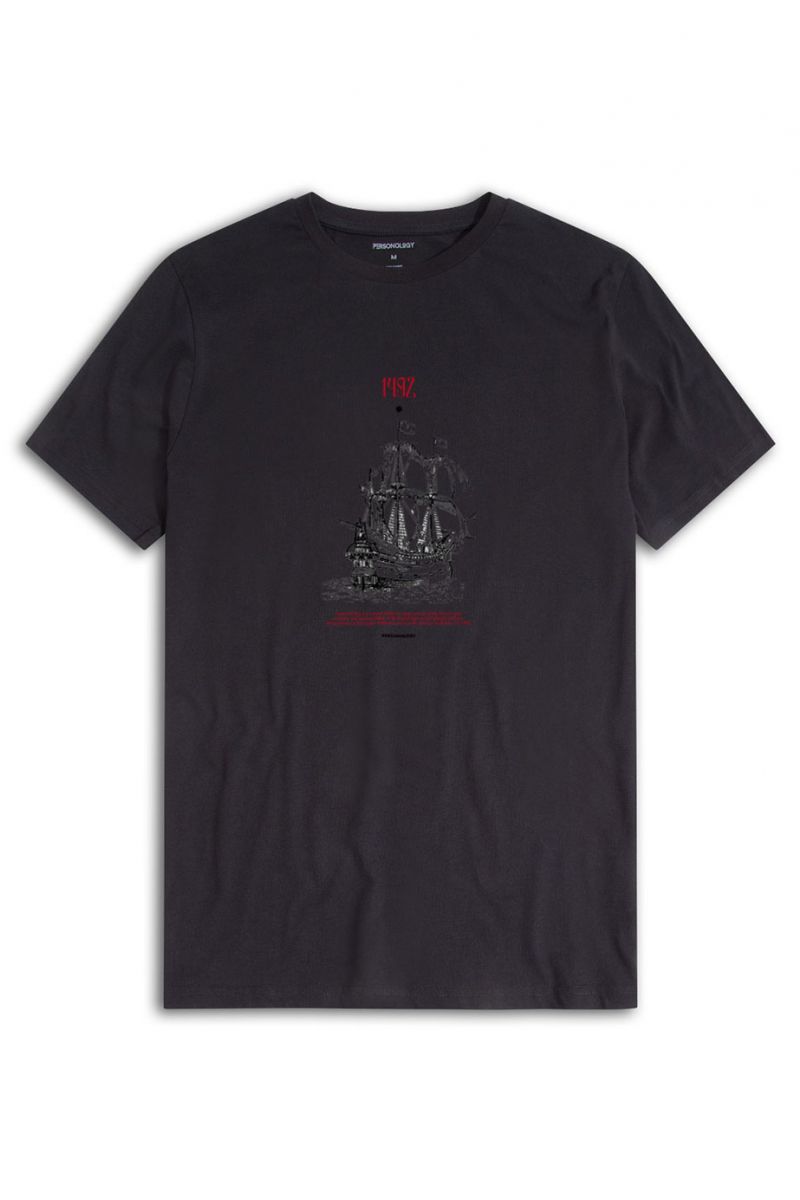 Black Soft Fabric Columbus Day Design Short Sleeve Tee