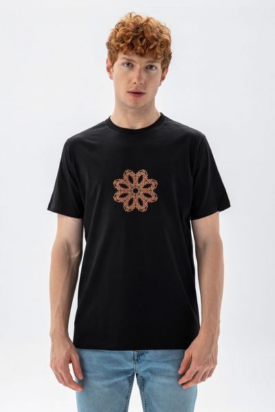 Black Soft Fabric Symbol Design Short Sleeve Tee