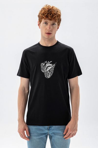 Black Soft Fabric Heart Design Short Sleeve Tee