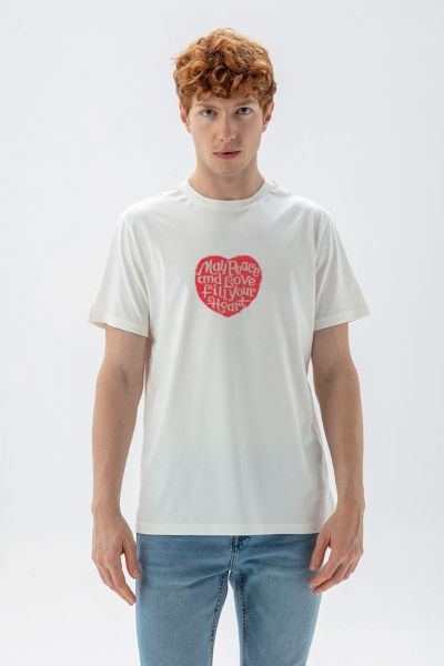 Off White Soft Fabric Peace and Love Fill your Heart Design Short Sleeve Tee