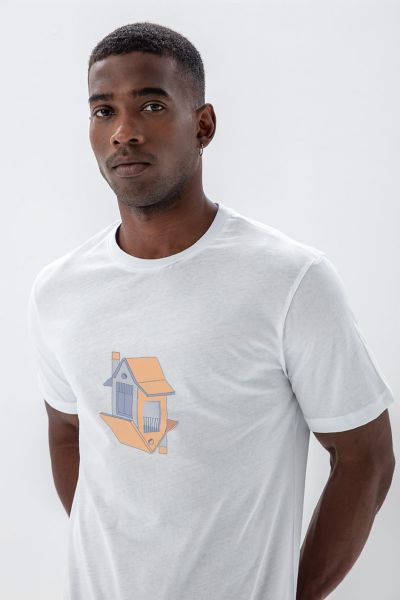 White Soft Fabric The Land Design Short Sleeve Tee