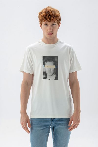 Off White Soft Fabric Handsome Design Short Sleeve Tee