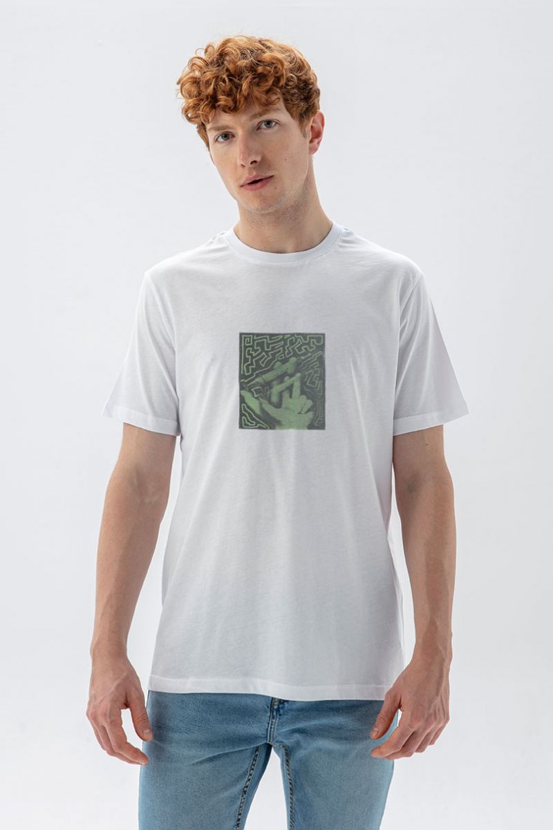 White Soft Fabric Injection Design Short Sleeve Tee