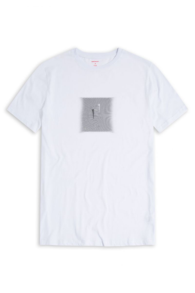 White Soft Fabric Abstract Design Short Sleeve Tee