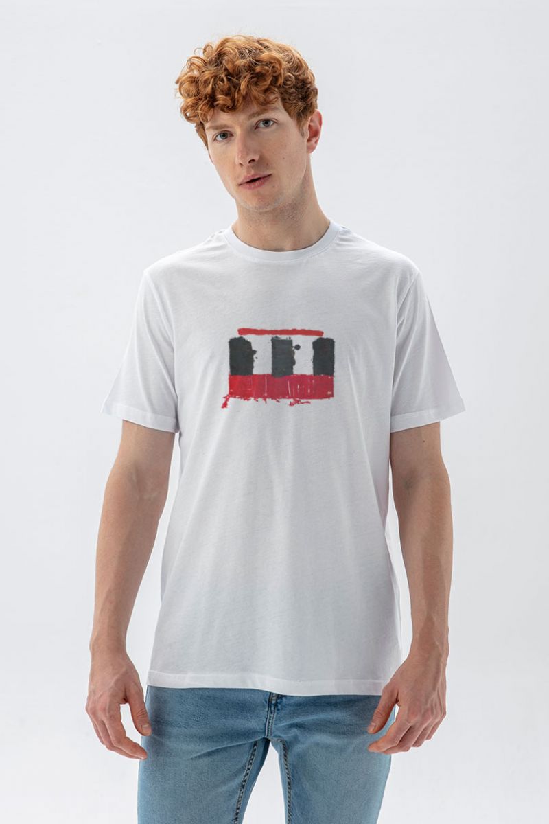 White Soft Fabric Abstract Design Short Sleeve Tee