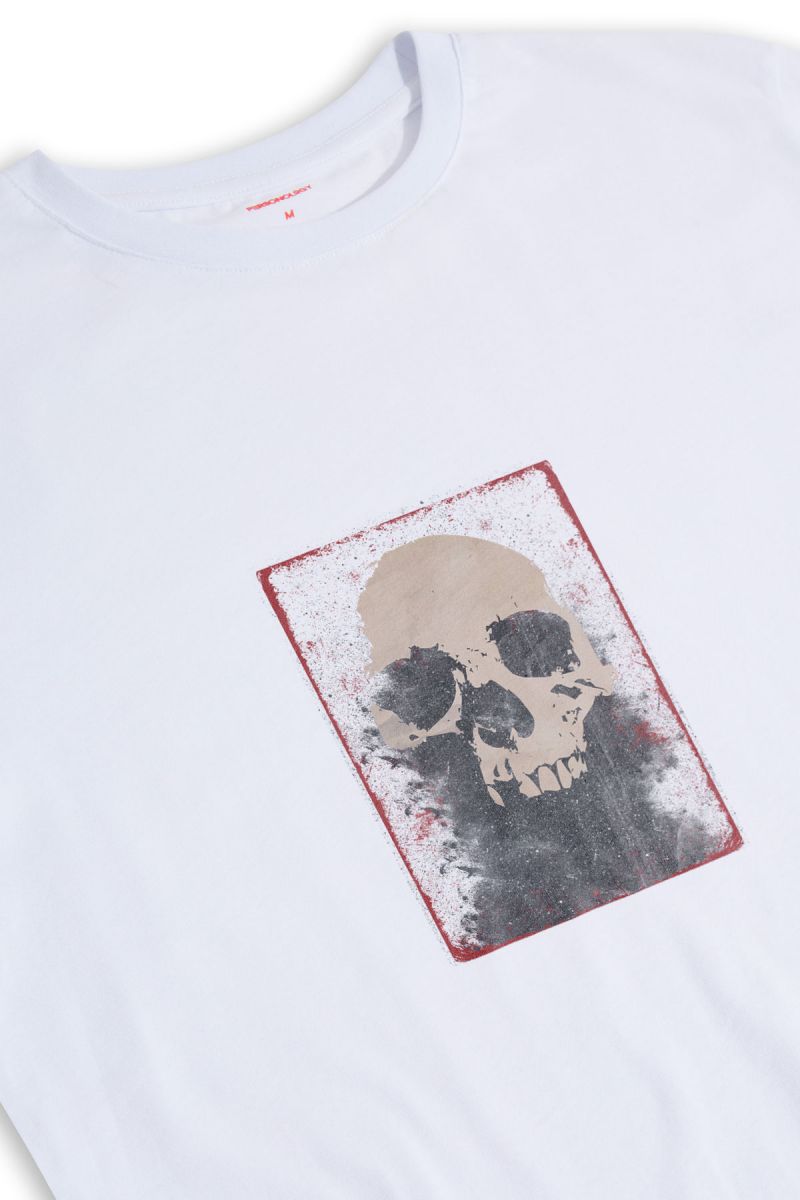 White Soft Fabric Skull Design Short Sleeve Tee