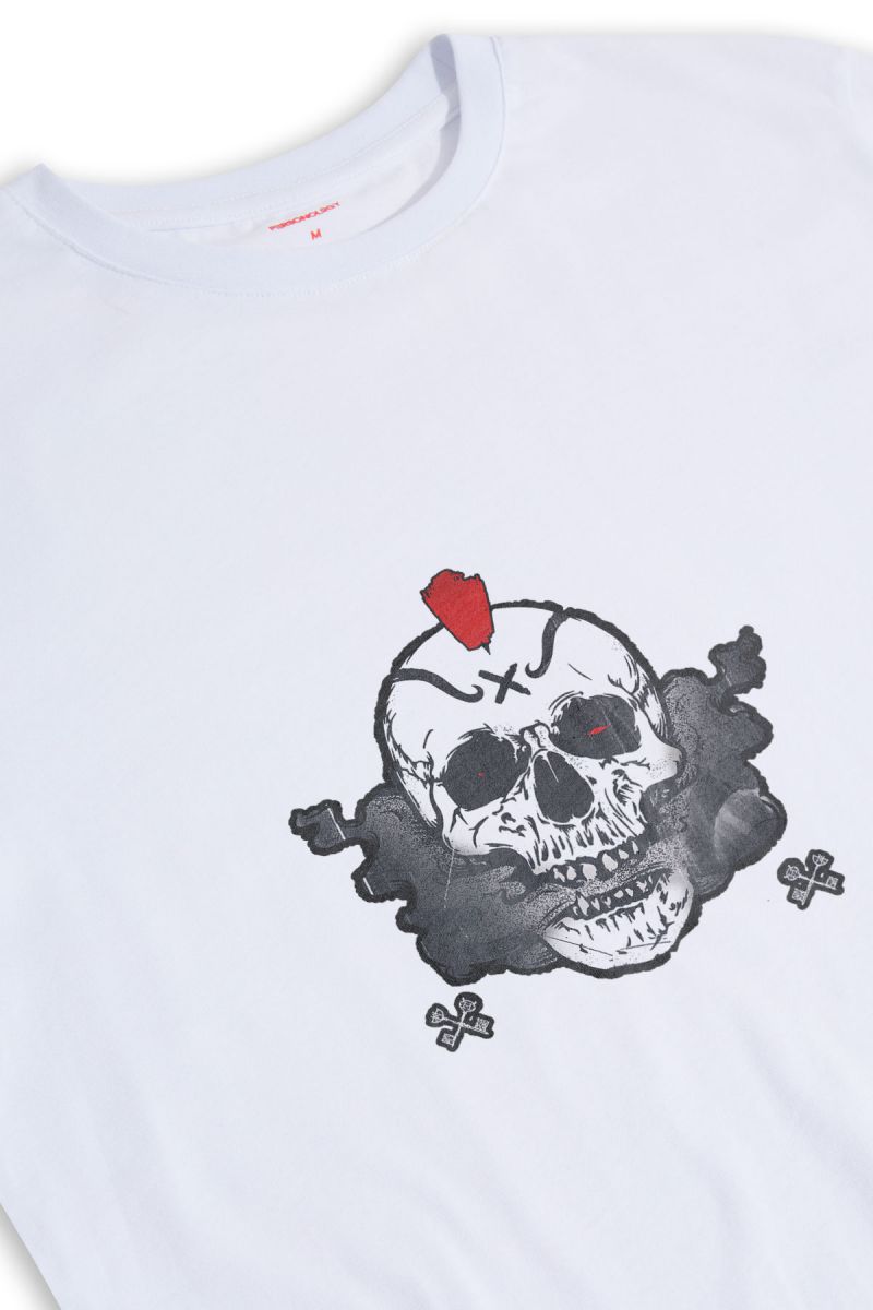 White Soft Fabric Skull Design Short Sleeve Tee