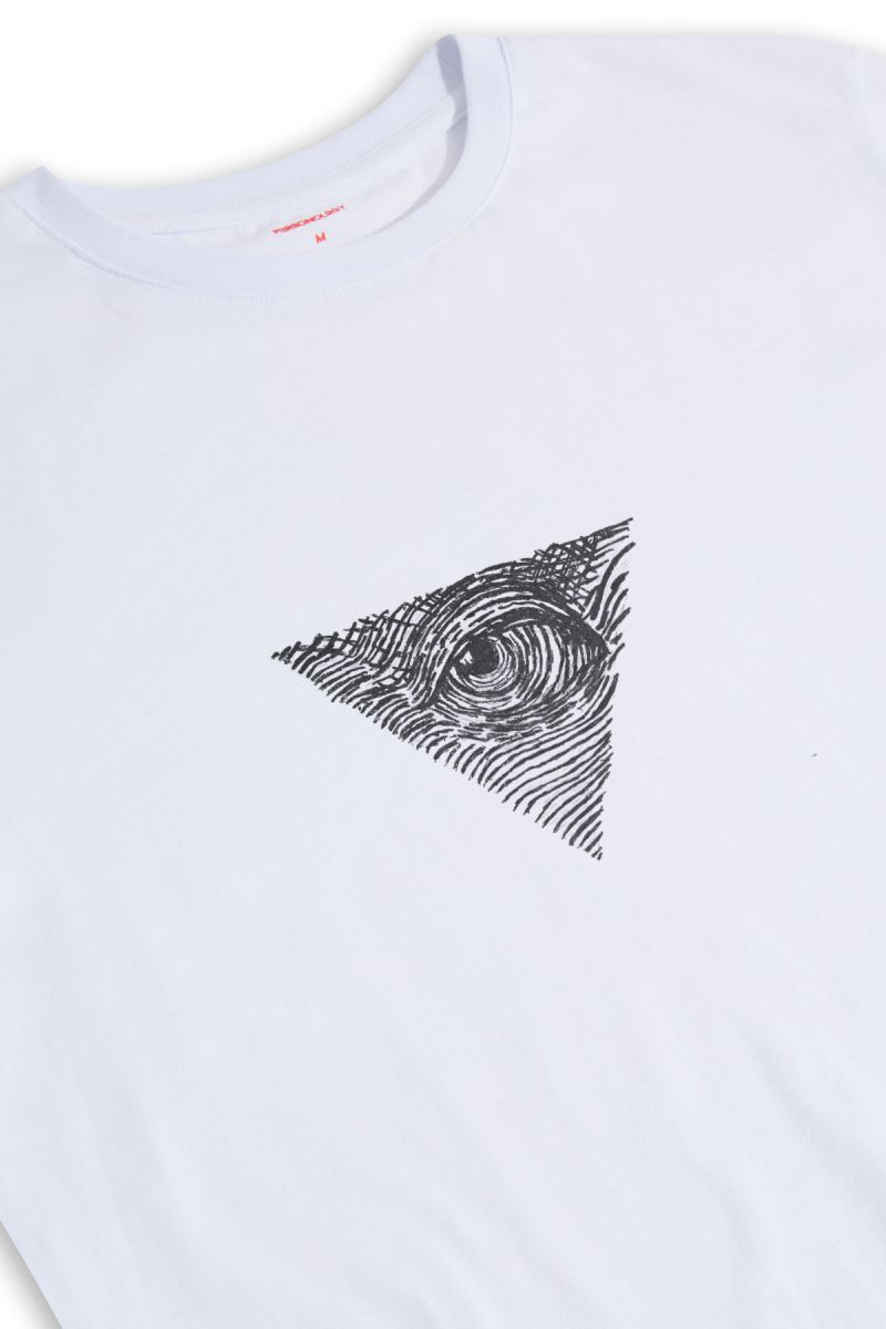 White Soft Fabric Eye Design Short Sleeve Tee