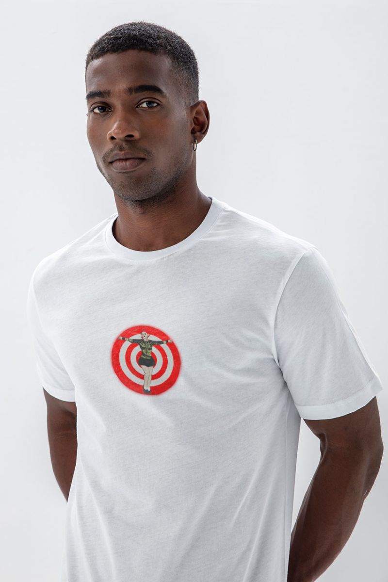 White Soft Fabric Target Design Short Sleeve Tee