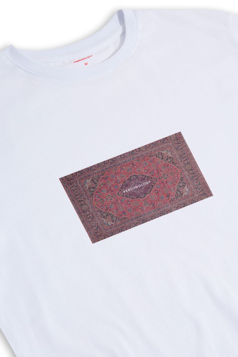 White Soft Fabric Personology Rug Design Short Sleeve Tee