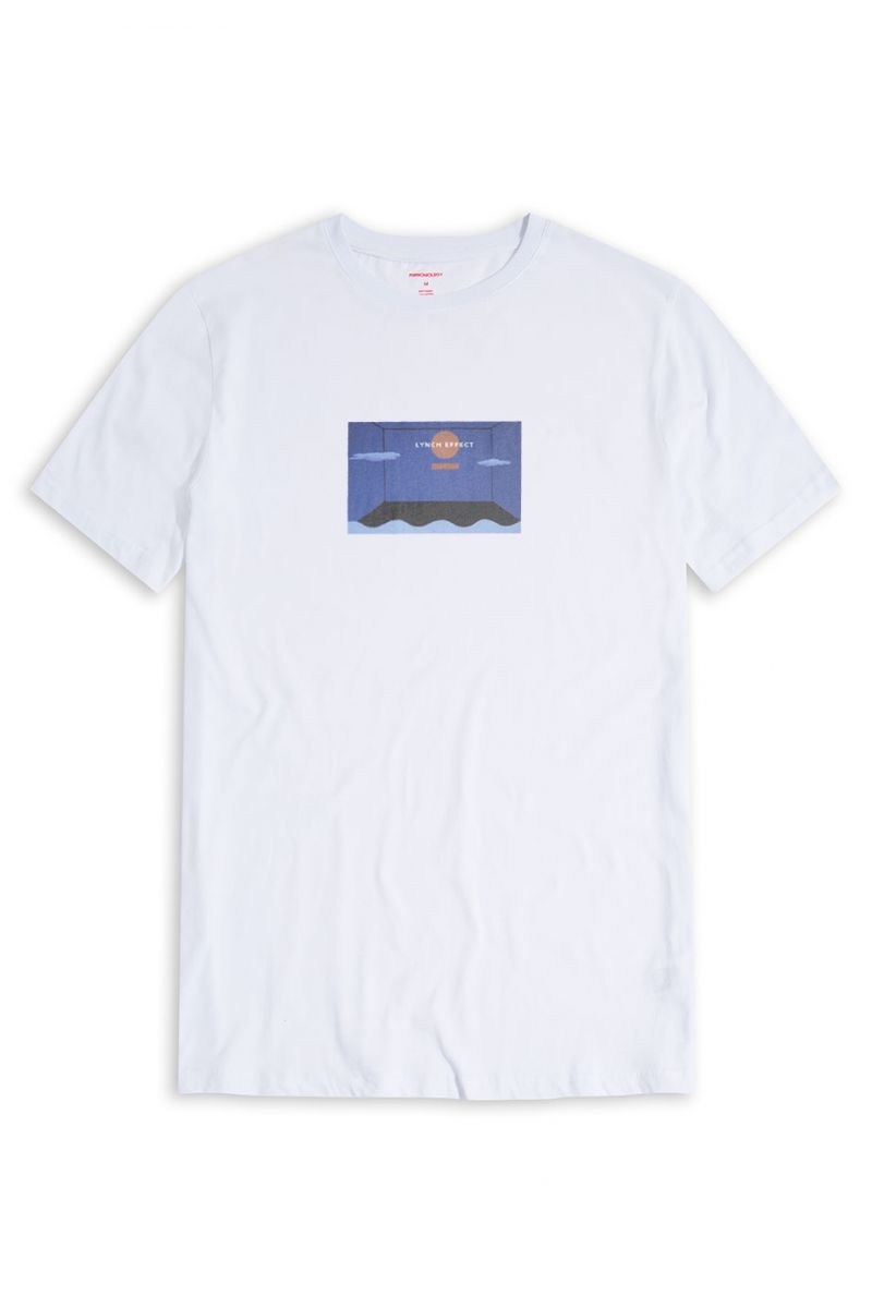 White Soft Fabric Lynch Effect Design Short Sleeve Tee