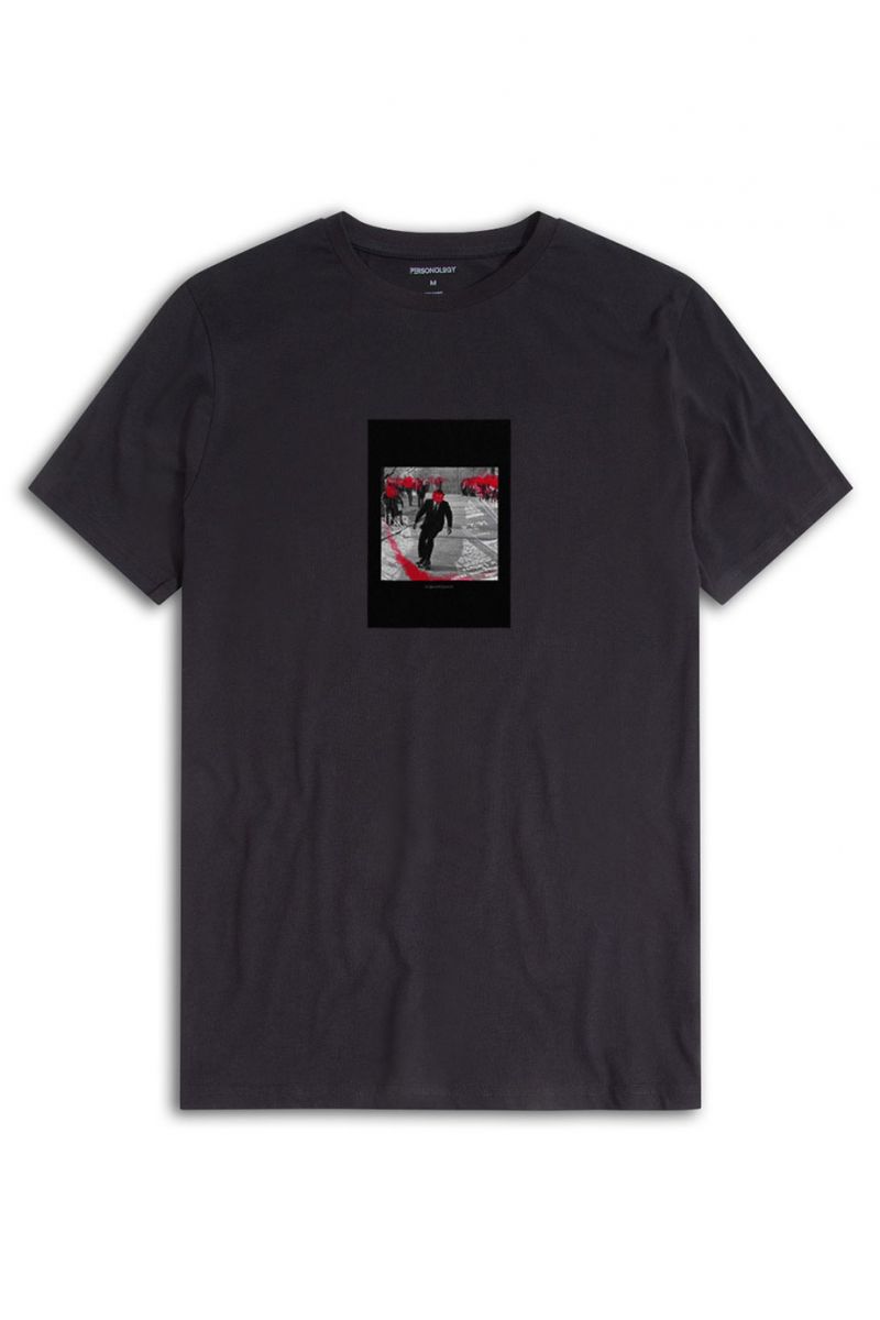 Black Soft Fabric Red Smiley Design Short Sleeve Tee