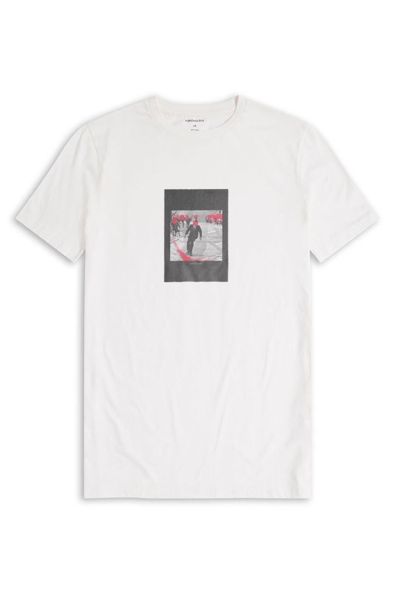 Off White Soft Fabric Red Smiley Design Short Sleeve Tee