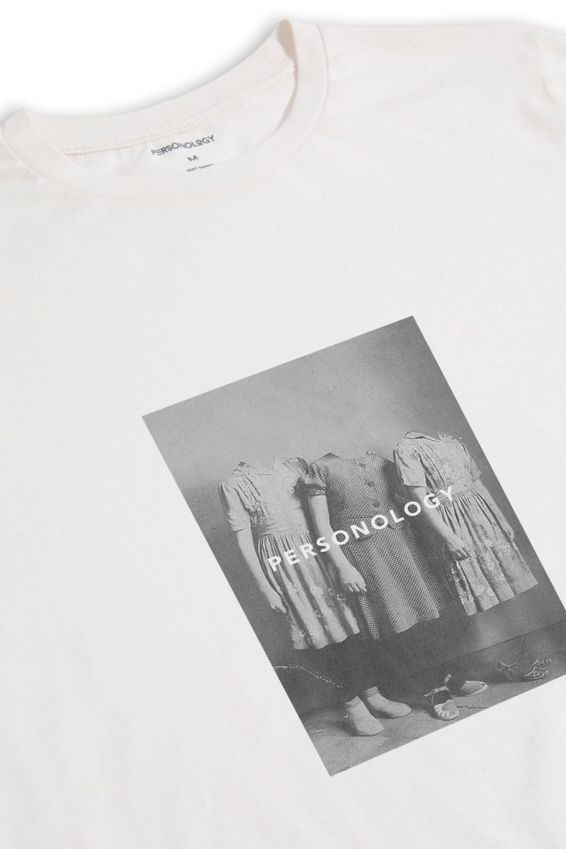 Off White Soft Fabric Void Design Short Sleeve Tee