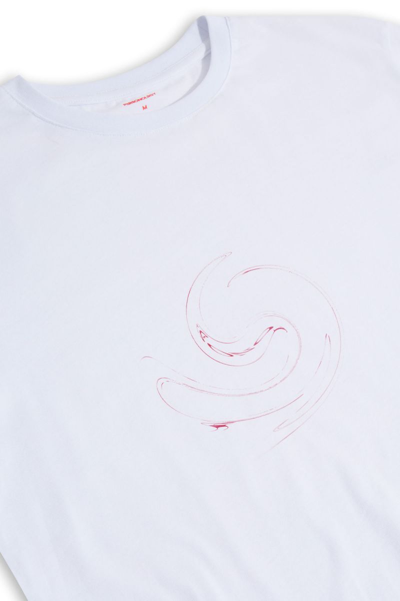 White Soft Fabric Red Wind Design Short Sleeve Tee