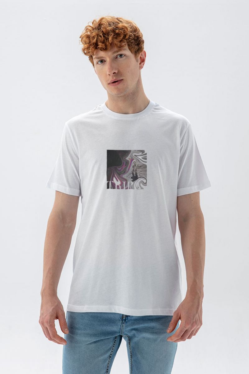 White Soft Fabric Moon with Broken Helmet Design Short Sleeve Tee