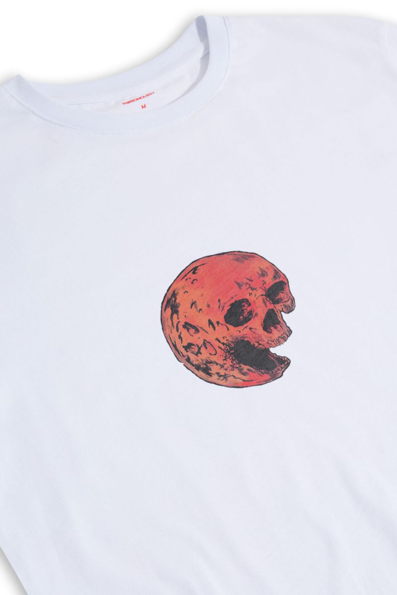 White Soft Fabric Mars Skull Design Short Sleeve Tee