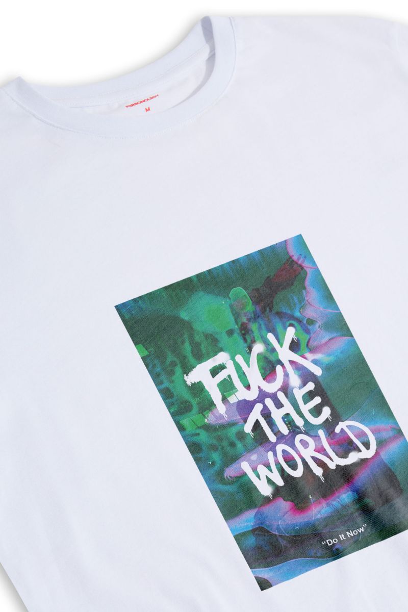 White Soft Fabric Fuck The World Design Short Sleeve Tee