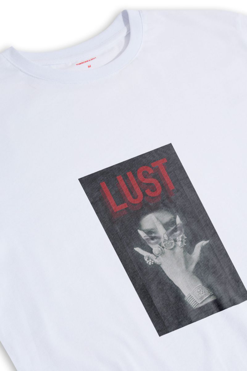 White Soft Fabric Lust Design Short Sleeve Tee