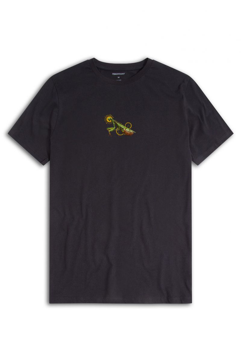 Black Soft Fabric Mantis Design Short Sleeve Tee