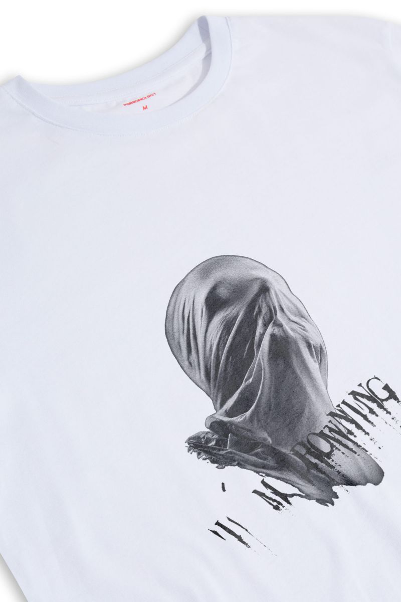 White Soft Fabric I am Drowning Black Design Short Sleeve Tee