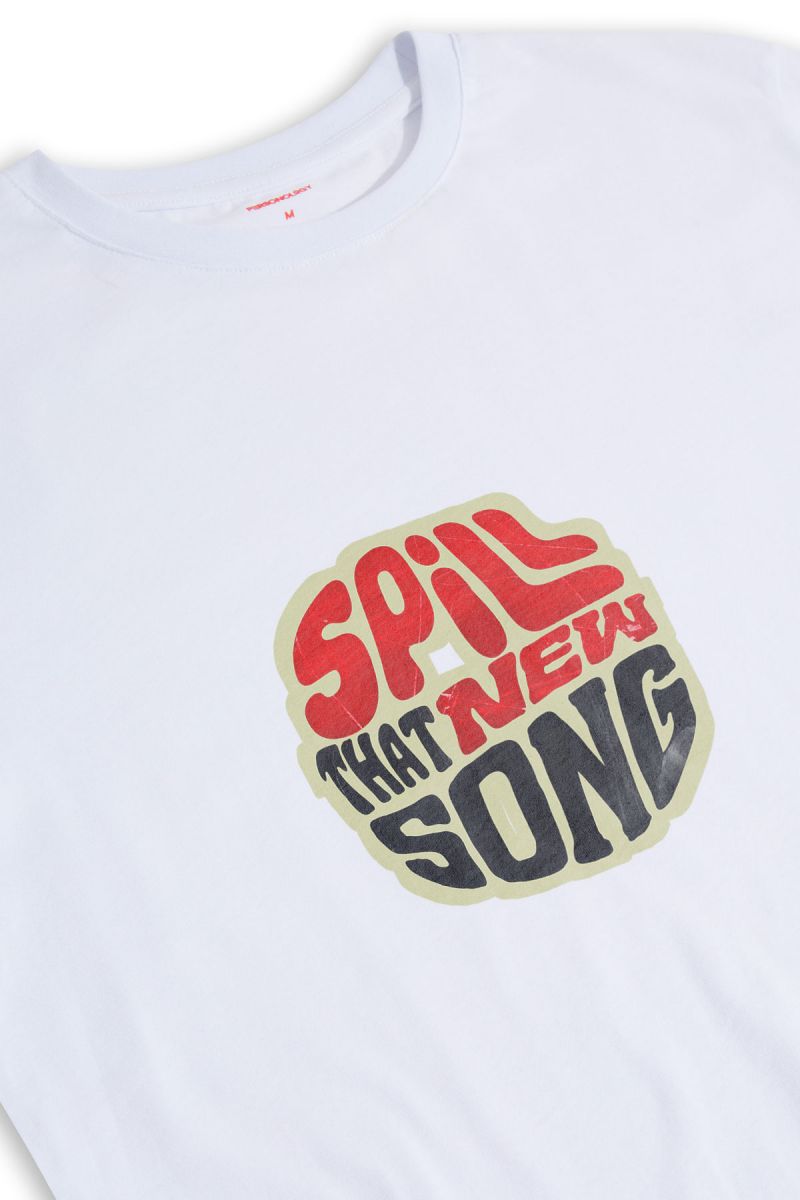 White Soft Fabric Spill That New Song Design Short Sleeve Tee