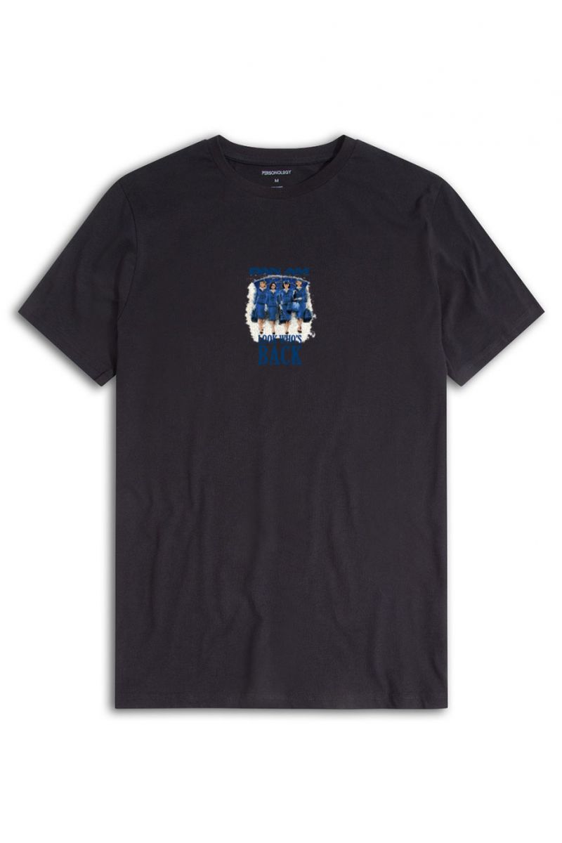 Black Soft Fabric Catch me if you can Design Short Sleeve Tee