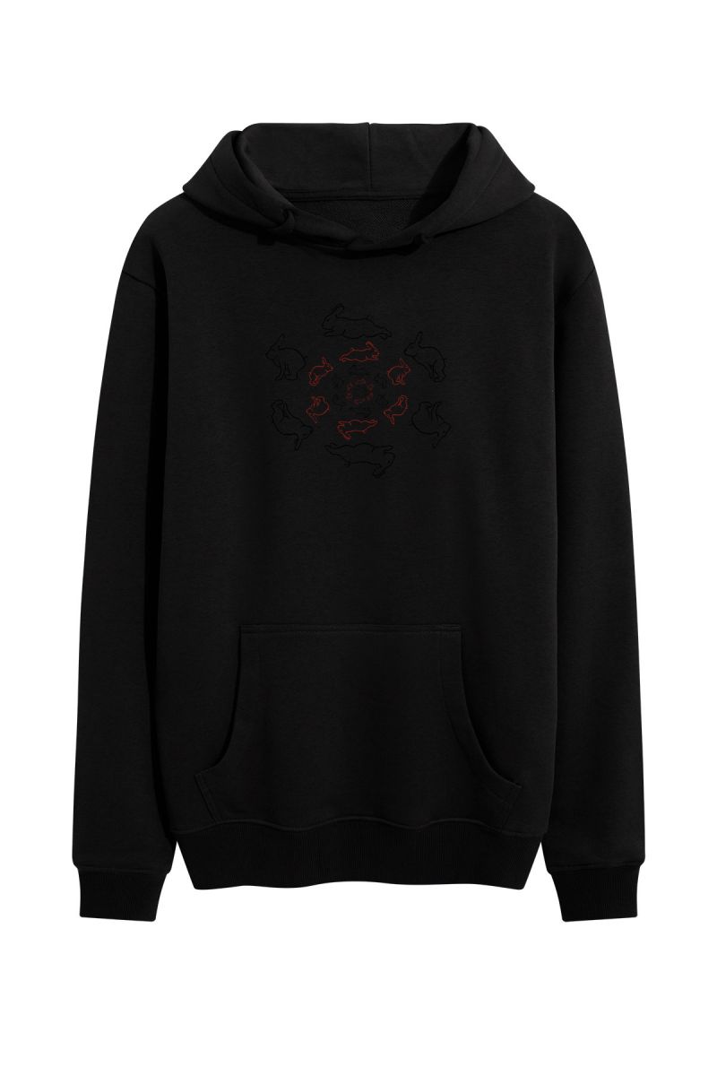 Black Premium Cotton A Vicious Circle Design Pullover Hoodie