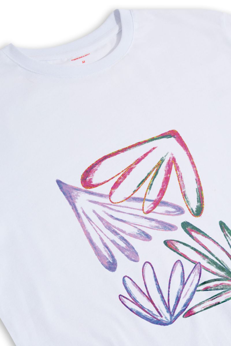 White Soft Fabric Acid Flower Design Short Sleeve Tee