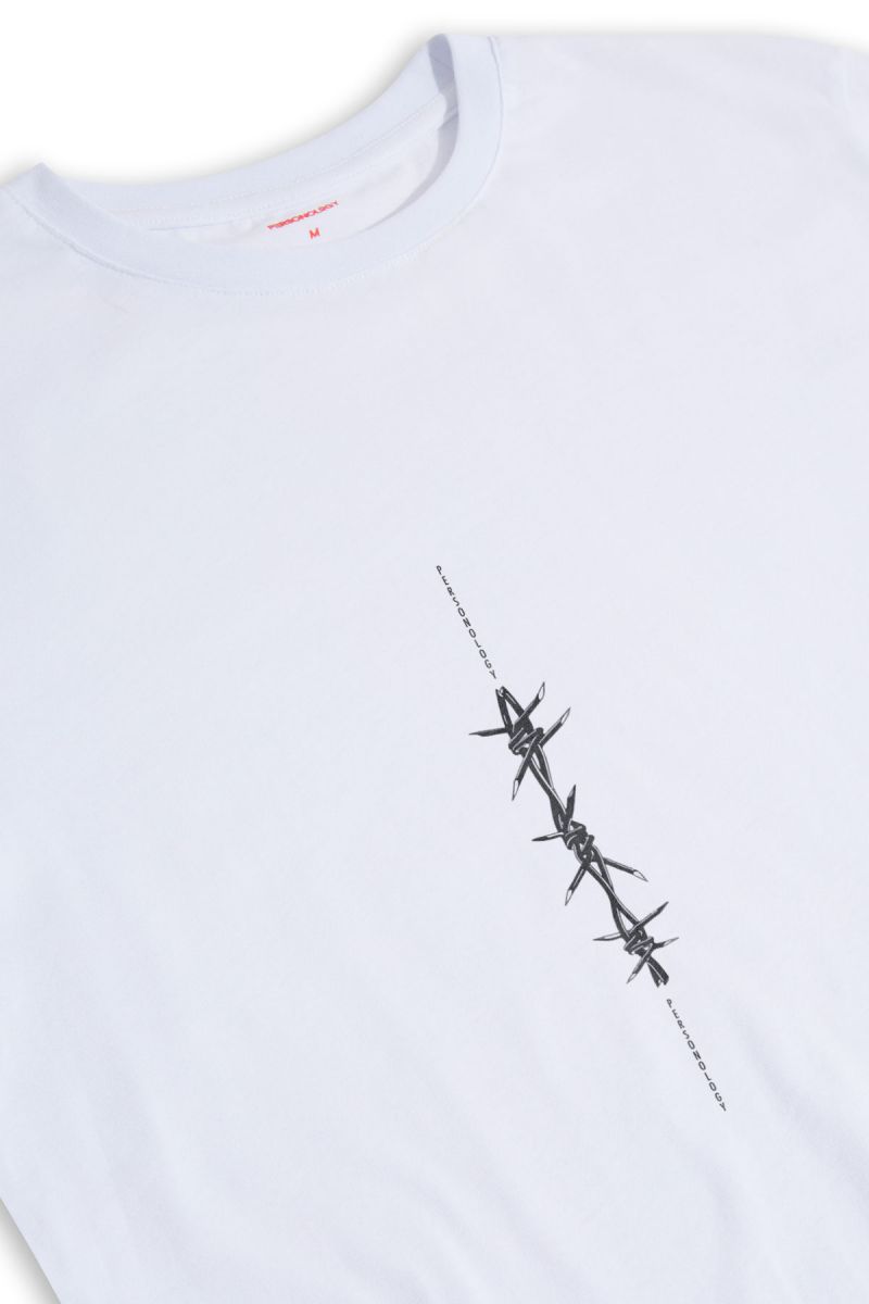 White Soft Fabric Chain Design Short Sleeve Tee