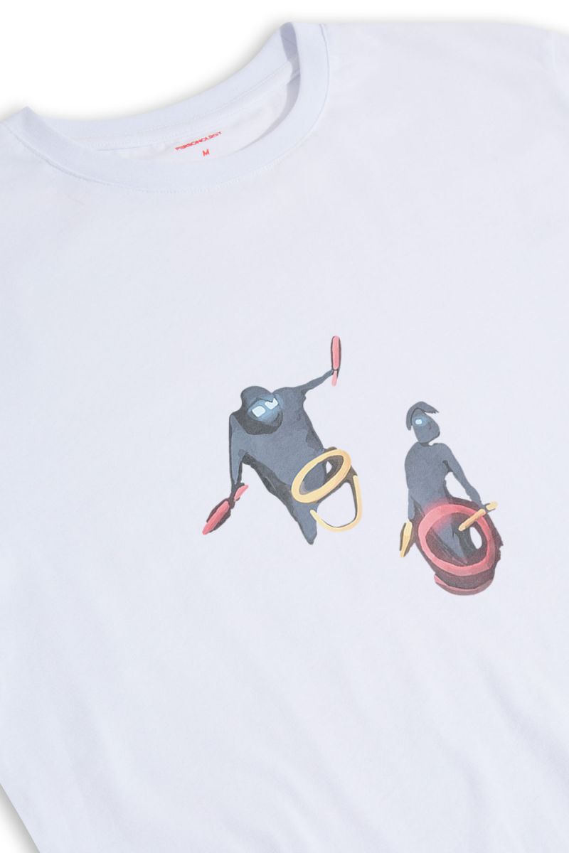 White Soft Fabric Bug Design Short Sleeve Tee