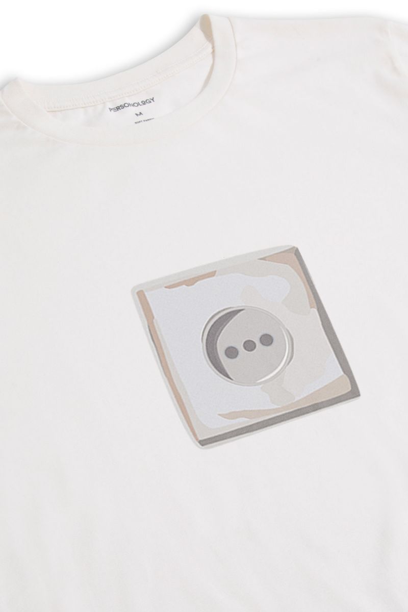 Off White Soft Fabric Connection Design Short Sleeve Tee