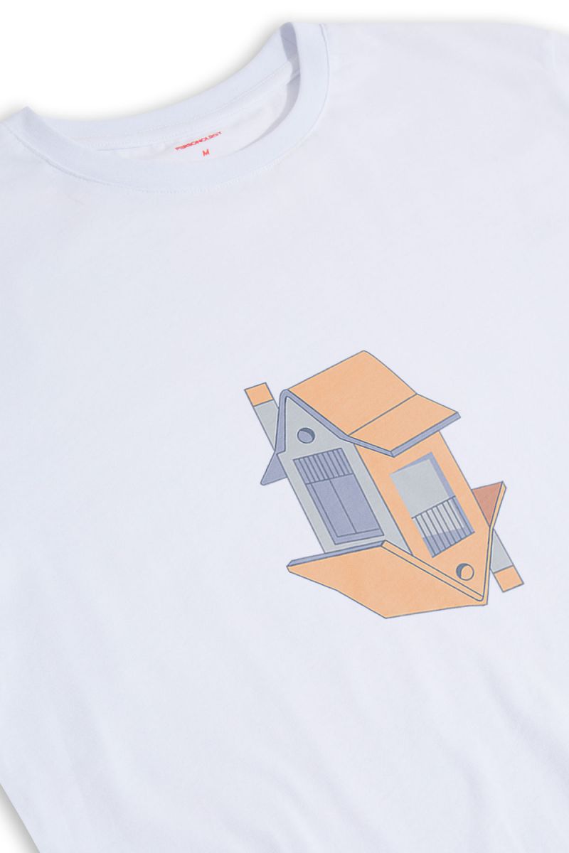 White Soft Fabric The Land Design Short Sleeve Tee