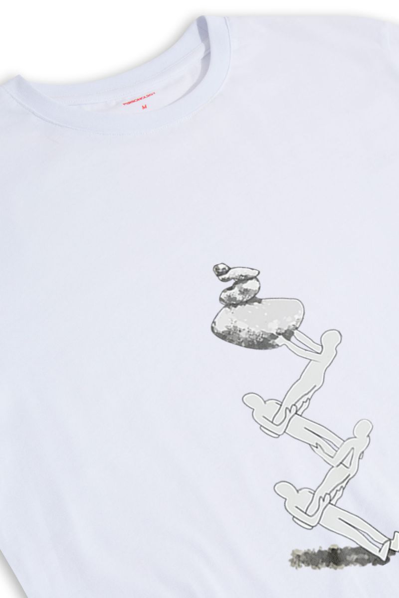 White Soft Fabric Zig Zag Stone Stand Design Short Sleeve Tee