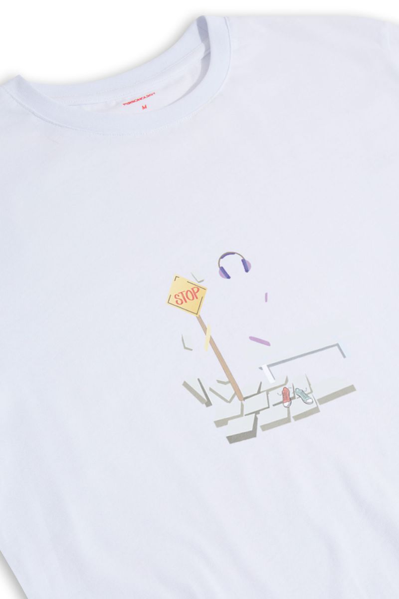 White Soft Fabric Yuvica Design Short Sleeve Tee