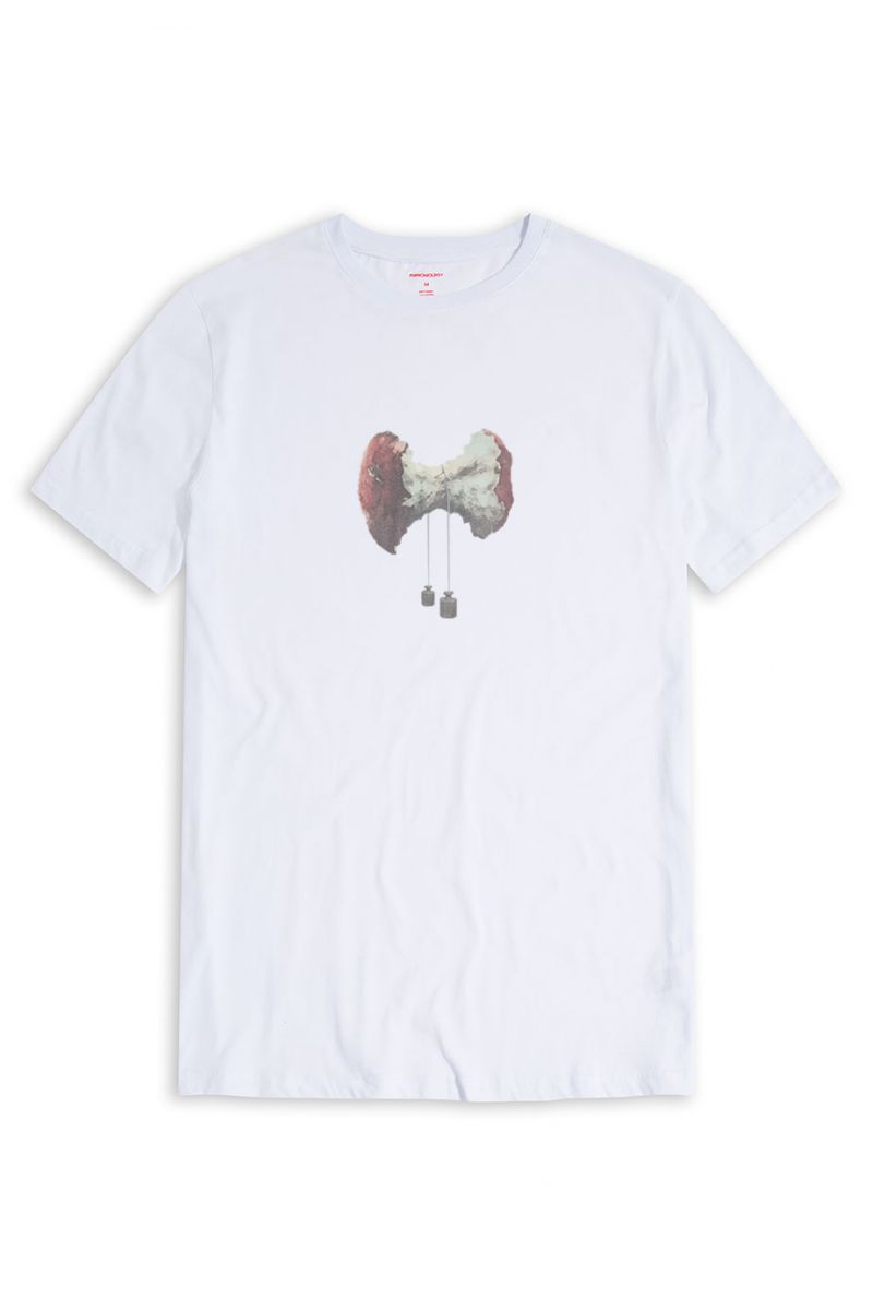 White Soft Fabric Bitten Design Short Sleeve Tee