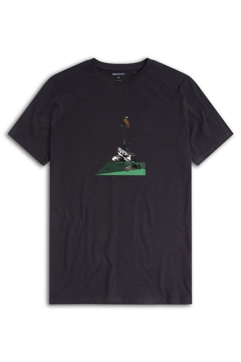 Black Soft Fabric Stumble Design Short Sleeve Tee