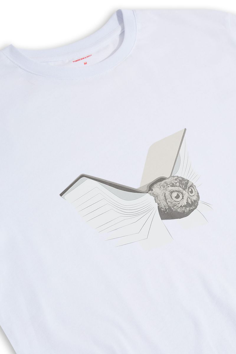 White Soft Fabric Uil Boek Design Short Sleeve Tee