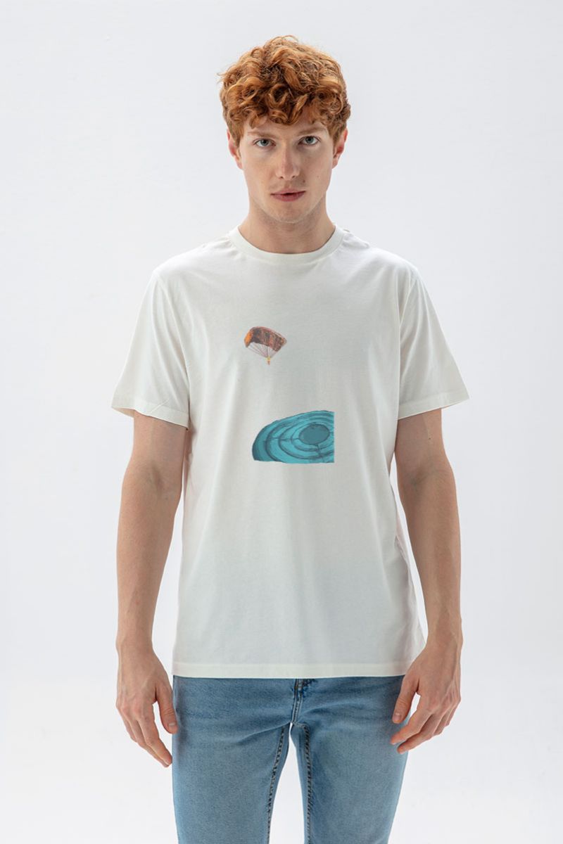 Off White Soft Fabric Target Design Short Sleeve Tee