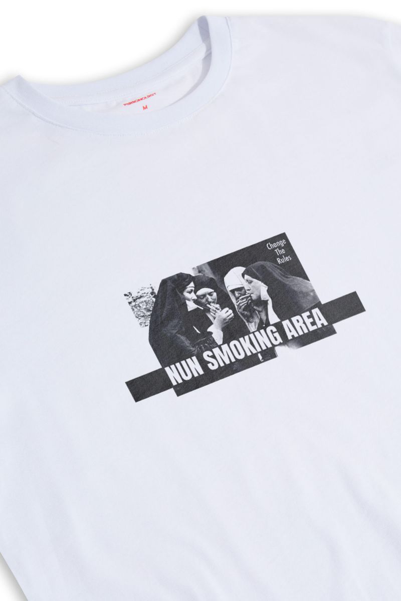 White Soft Fabric Nun Smoking Area , Change The Rule Design Short Sleeve Tee
