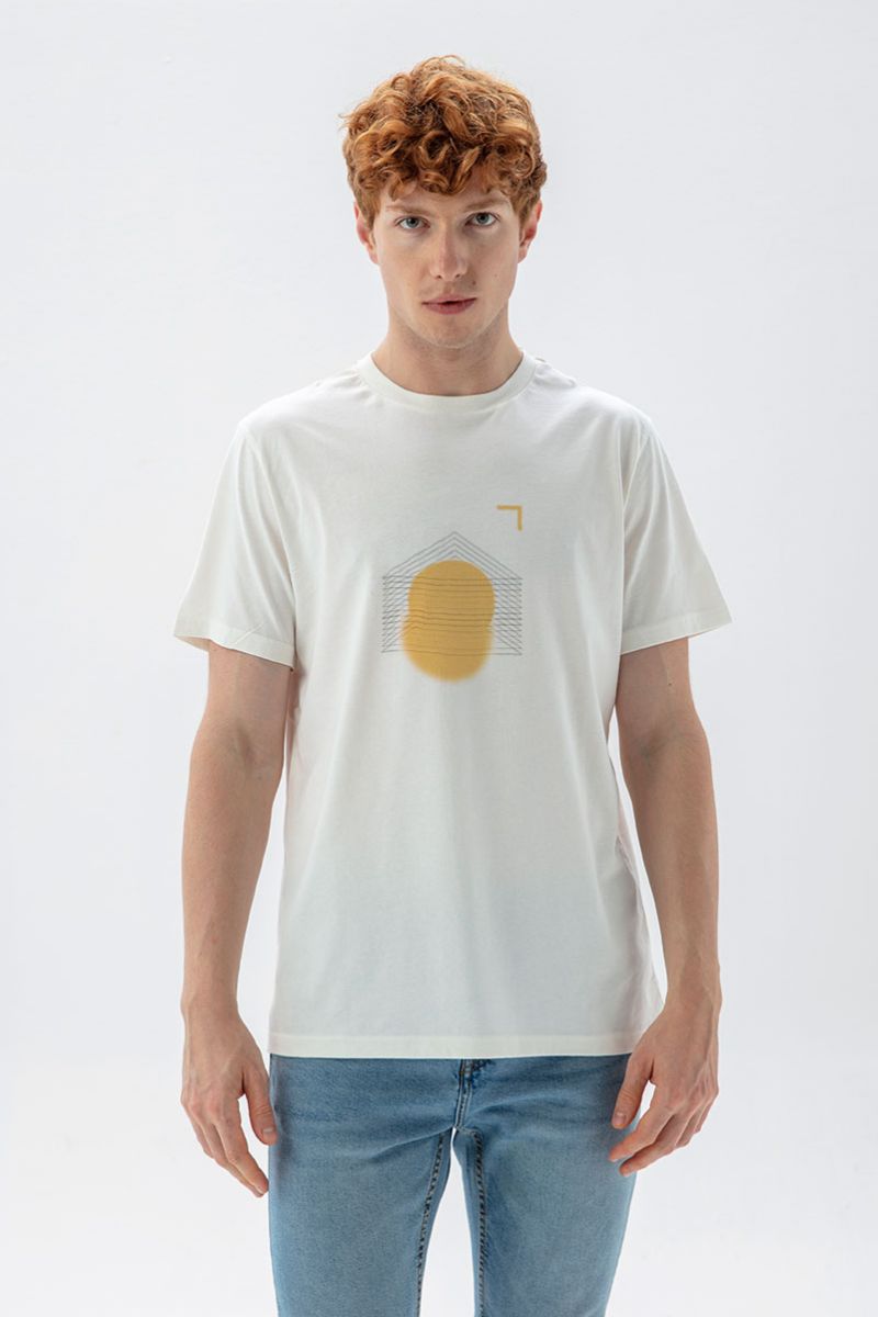 Off White Soft Fabric Search Sun Design Short Sleeve Tee