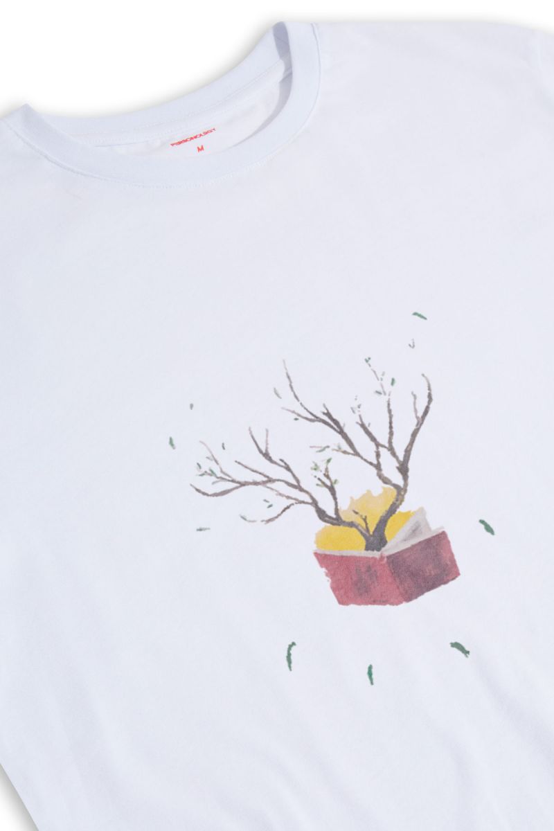 White Soft Fabric Autumn Design Short Sleeve Tee